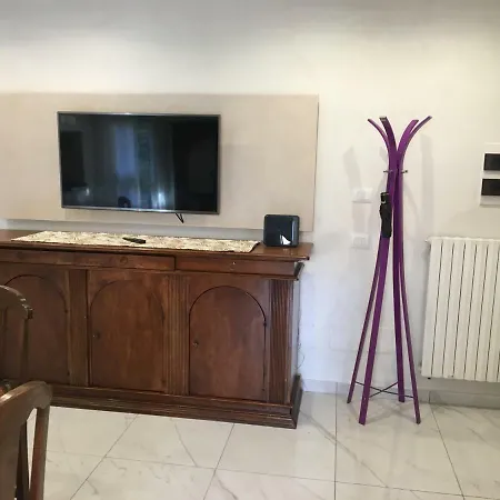 La Casa Di Nefy * Modena